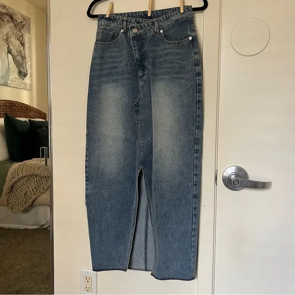 Denim Maxi Skirt - Picture 2 of 6